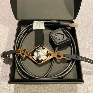 Bella beat fitness watch